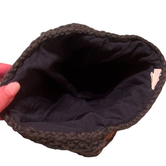 Cozy Wool Knit Beanie Hat Tassel Tribal Pattern Ski Cap Unisex Winter Warm - Picture 4 of 5